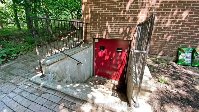 Additional image 34 of 15 Scenic Hill Crt