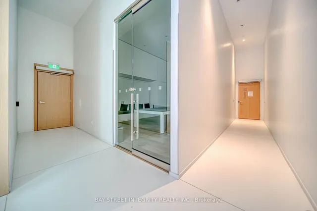 Additional image 33 of 5 Soudan Ave Unit 1002