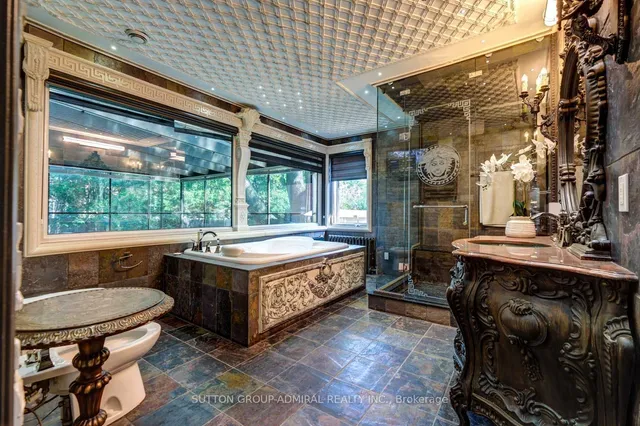 Additional image 18 of 300 Hendon Ave