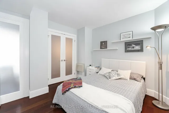 Additional image 22 of 1 Palace Pier Crt Unit 4208