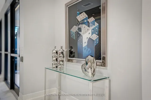 Additional image 5 of 3 Southvale Dr Unit 401