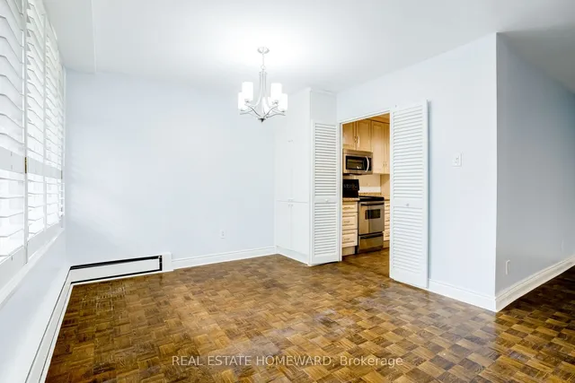 Additional image 12 of 581 Avenue Rd Unit 501