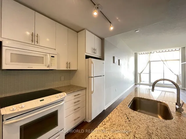 Additional image 12 of 70 Forest Manor Rd Unit 3505