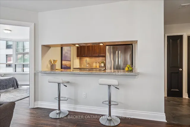 Additional image 13 of 25 Maitland St Unit 409