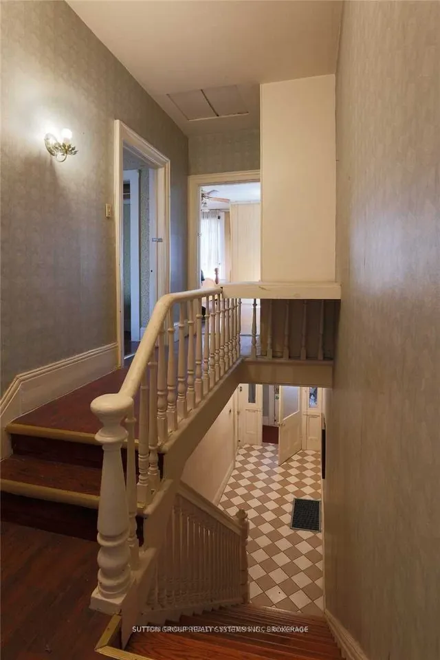 Additional image 6 of 514 Adelaide St