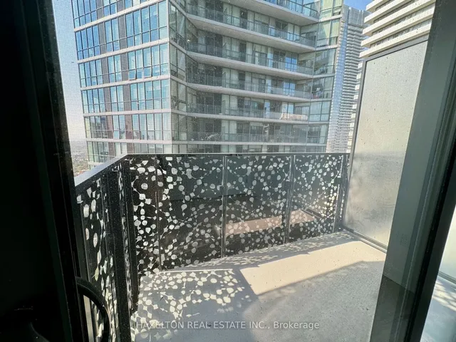 Additional image 21 of 55 Charles St Unit 4105