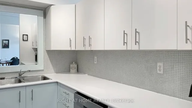 Additional image 19 of 80 Mill St Unit 1010