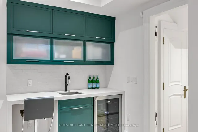 Additional image 34 of 36 Astley Ave