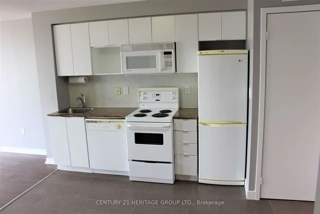 Additional image 5 of 15 Fort York Blvd Unit 1802