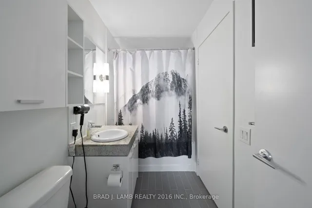 Additional image 19 of 33 Singer Crt Unit 2110