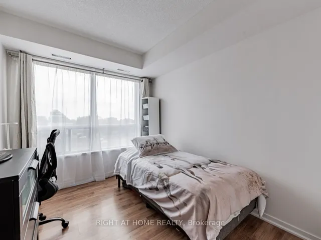 Additional image 18 of 801 Sheppard Ave Unit 502