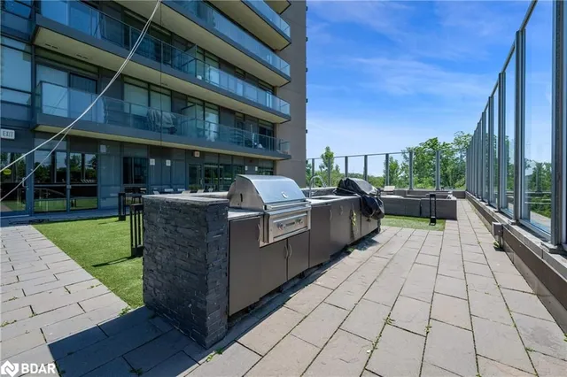 Additional image 35 of 36 Park Lawn Road Rd Unit 3205