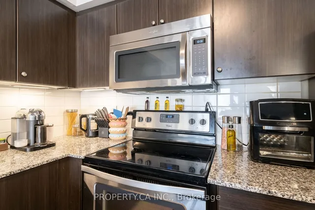 Additional image 6 of 132 Widdicombe Hill Blvd Unit 306