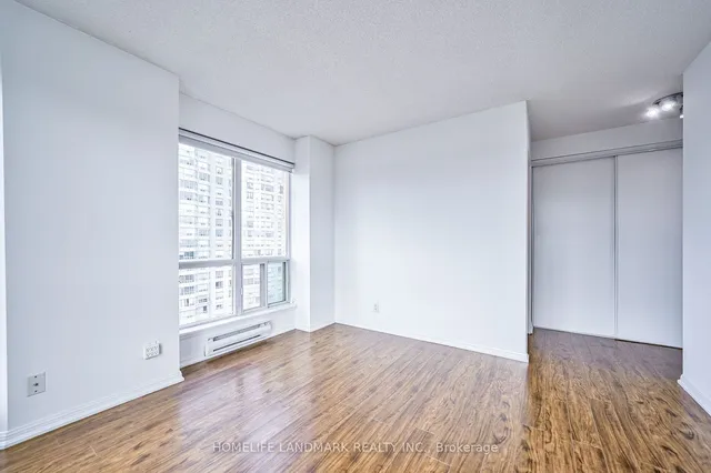 Additional image 32 of 18 Lee Centre Dr Unit 1009