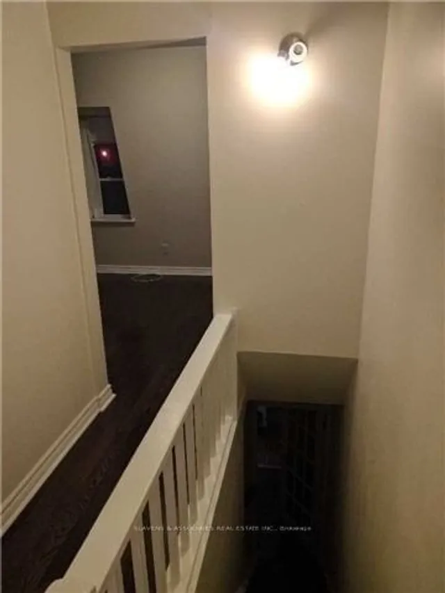 Additional image 13 of 2398 Gerrard St