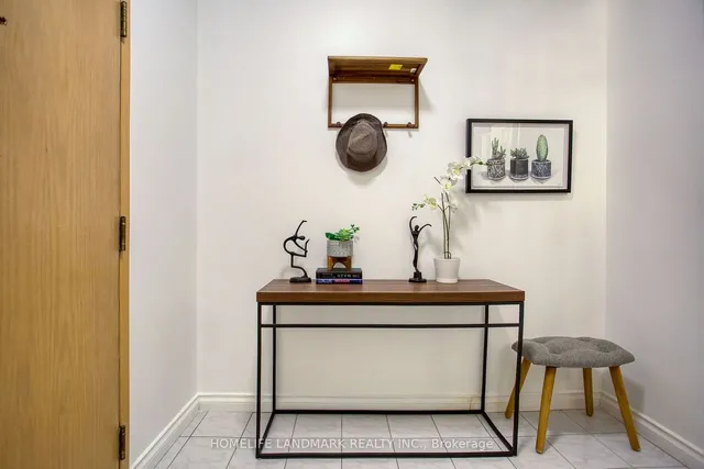 Additional image 3 of 24 Wellesley St Unit 306