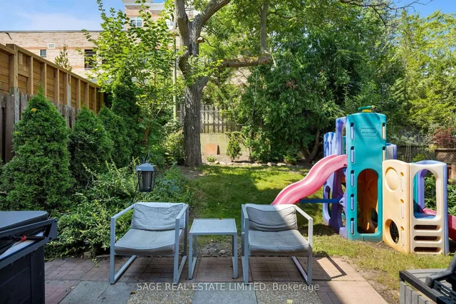 Additional image 24 of 2229 Lawrence Ave