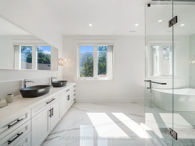 Additional image 27 of 91 Brucewood Cres