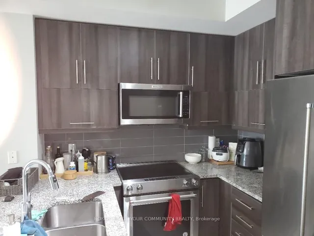 Additional image 2 of 825 Church St Unit 820