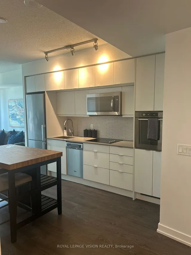 Additional image 6 of 10 York St Unit 2401