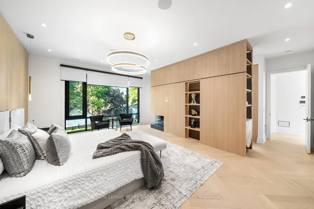 Additional image 17 of 184 Poyntz Ave