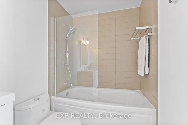 Additional image 21 of 2191 Yonge St Unit 4606
