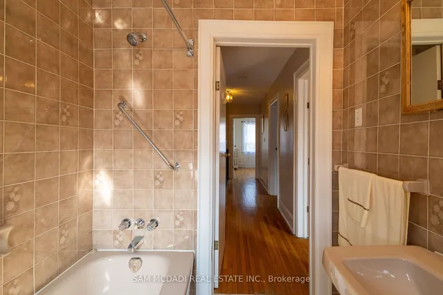 Additional image 19 of 25 Sylvan Ave