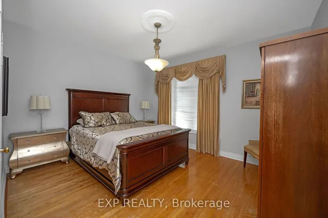 Additional image 22 of 102 Manning Ave