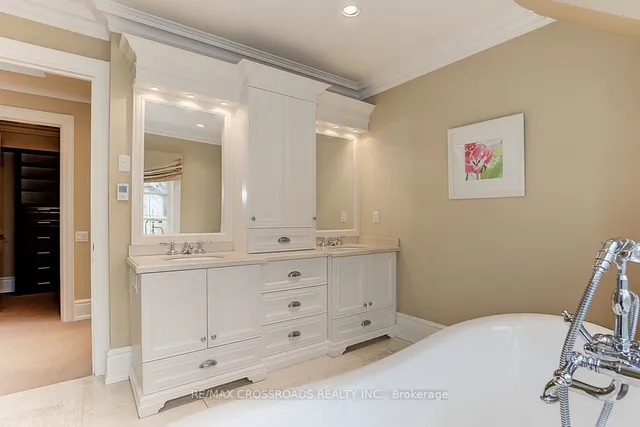 Additional image 27 of 2 Sorrel Crt