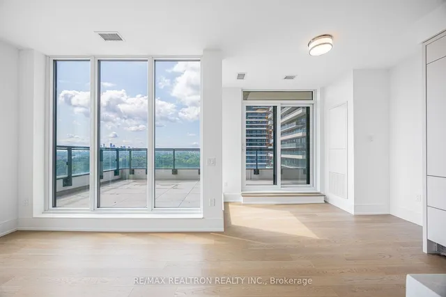 Additional image 19 of 30 Inn On The Park Dr Unit 1510