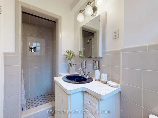 Additional image 34 of 6 Morewood Cres