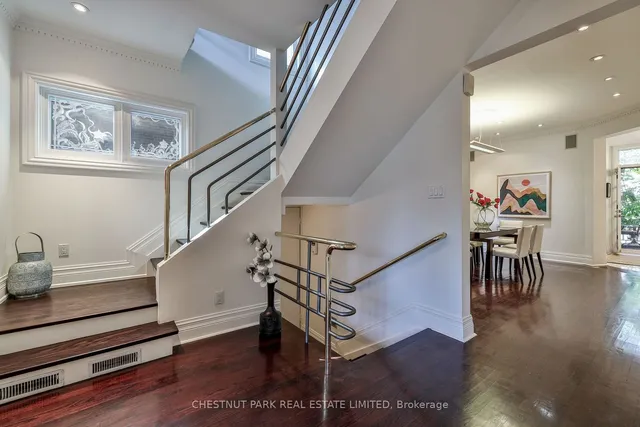 Additional image 15 of 136 Farnham Ave