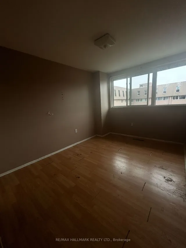 Additional image 10 of 165 Cherokee Blvd Unit 236