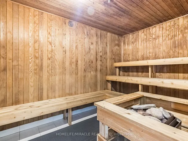 Additional image 24 of 475 The West Mall Unit 510