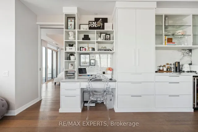 Additional image 15 of 90 Park Lawn Rd Unit 3007