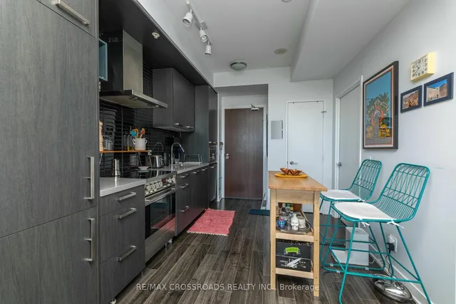 Additional image 14 of 120 Bayview Ave Unit N612