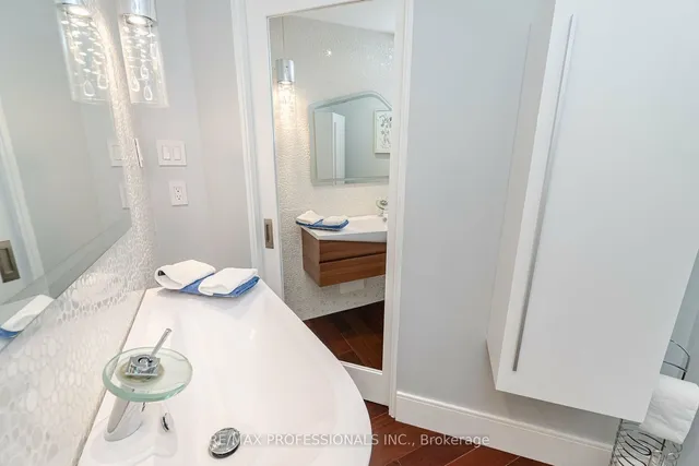 Additional image 25 of 1 Palace Pier Crt Unit 4208