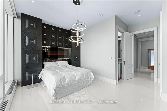 Additional image 21 of 50 Yorkville Ave Unit 4001
