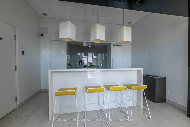 Additional image 32 of 120 Bayview Ave Unit N612