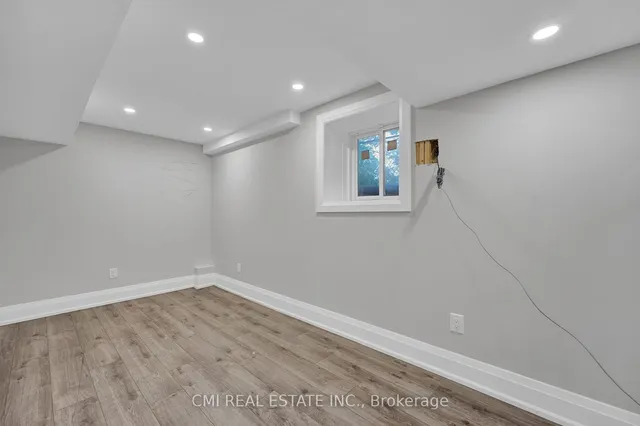 Additional image 32 of 75 Kenilworth Ave