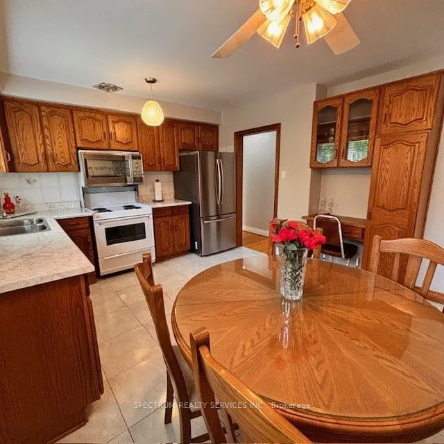 Additional image 4 of 70 Council Cres