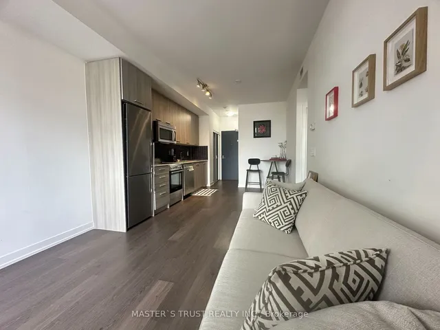 Additional image 16 of 105 George St Unit 601