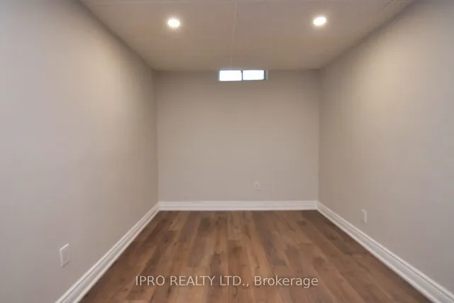 Additional image 32 of 107 Spring Forest Sq