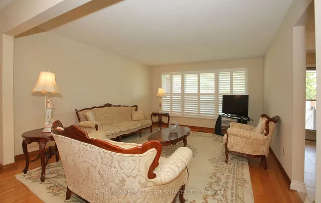 Additional image 7 of 112 Arleta Ave