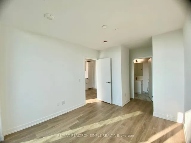 Additional image 20 of 1100 Sheppard Ave Unit 322