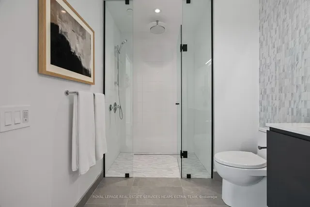 Additional image 19 of 1414 Bayview Ave Unit 701