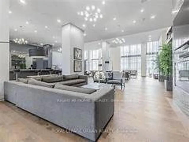 Additional image 3 of 400 Adelaide St Unit 606