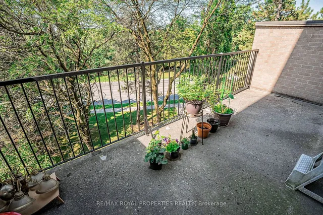 Additional image 17 of 165 Cherokee Blvd Unit 297