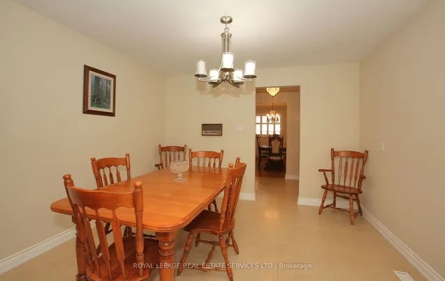 Additional image 10 of 112 Arleta Ave