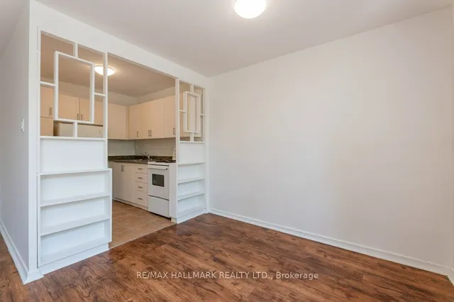 Additional image 6 of 53 Neptune Dr Unit 2